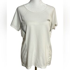 The North Face Flight Series TSHIRT, Vented Panels, Women’s Sz L, Snagged